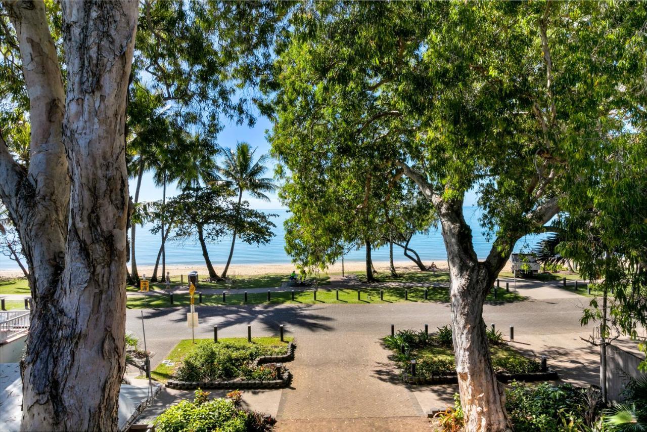 Coral Horizons By Elysium Collection Apartment Palm Cove Exterior photo